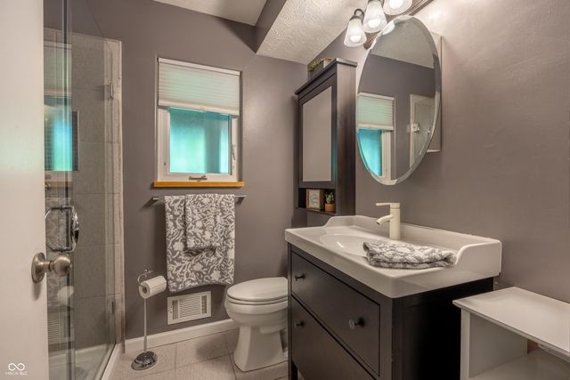 4009 E 57th, Indianapolis, IN 46220
