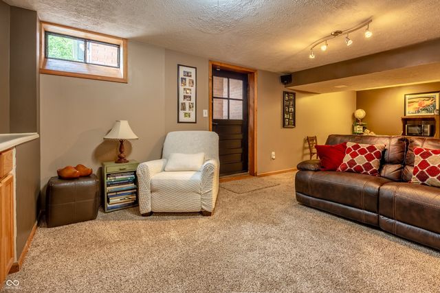 4009 E 57th, Indianapolis, IN 46220