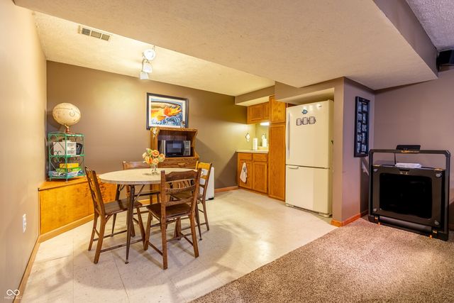 4009 E 57th, Indianapolis, IN 46220