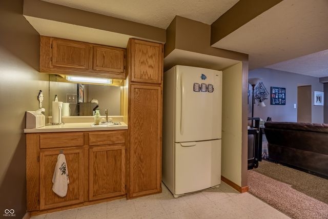 4009 E 57th, Indianapolis, IN 46220