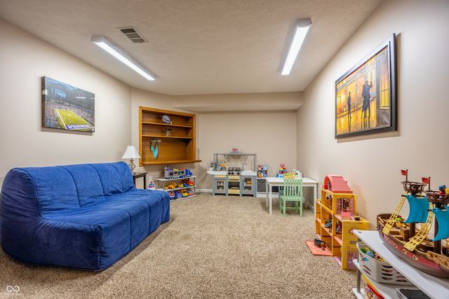 4009 E 57th, Indianapolis, IN 46220