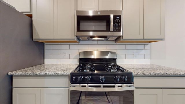 519 Dr Martin Luther King Jr Drive, La Porte, TX 77571