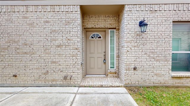 519 Dr Martin Luther King Jr Drive, La Porte, TX 77571