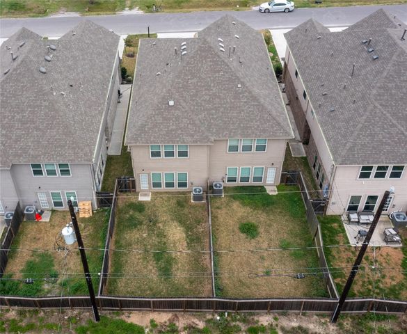 519 Dr Martin Luther King Jr Drive, La Porte, TX 77571