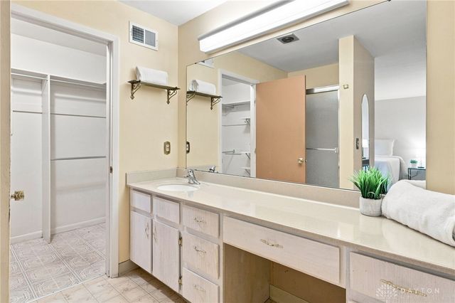 6317 West Fork Road, Green Twp, OH 45247