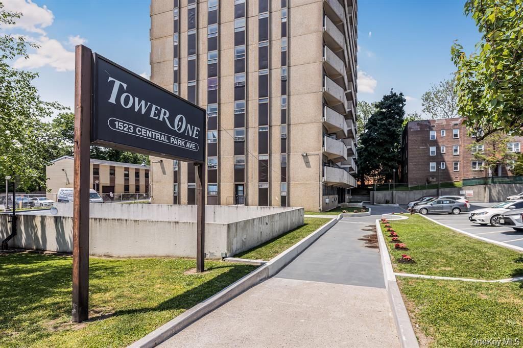 1523 Central Park 8F, Yonkers, NY 10710