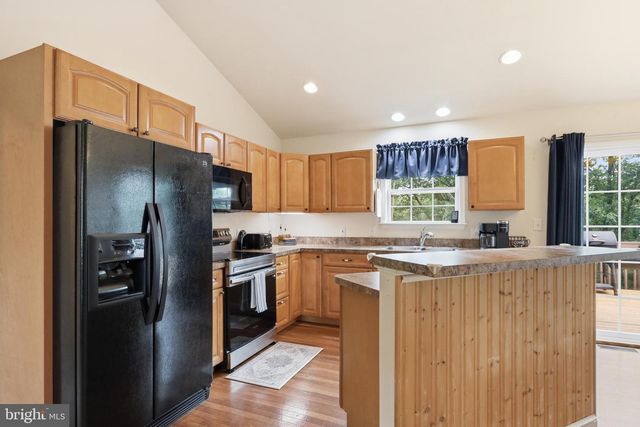 3 LURE CT, Inwood, WV 25428