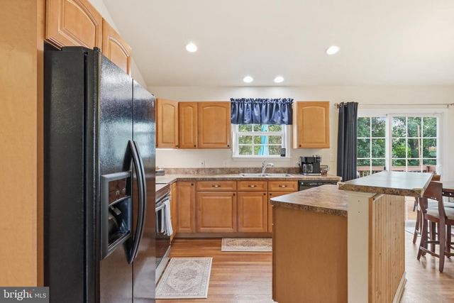 3 LURE CT, Inwood, WV 25428