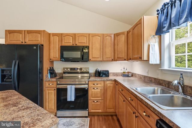 3 LURE CT, Inwood, WV 25428