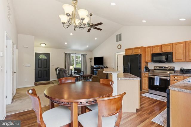 3 LURE CT, Inwood, WV 25428
