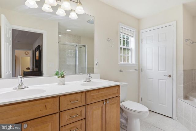 3 LURE CT, Inwood, WV 25428