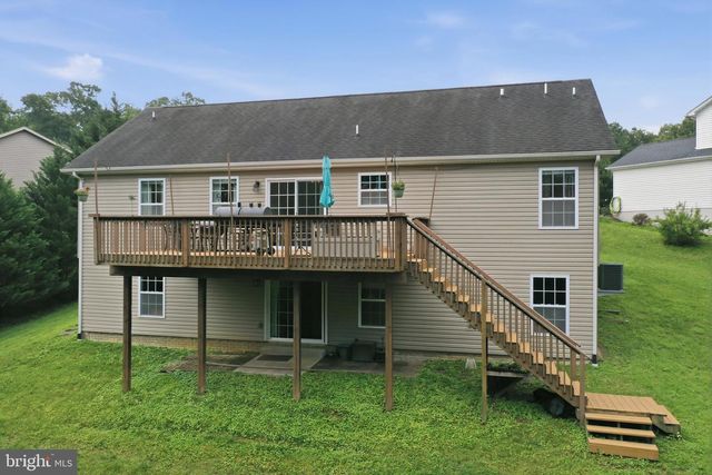 3 LURE CT, Inwood, WV 25428