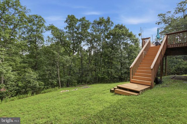 3 LURE CT, Inwood, WV 25428