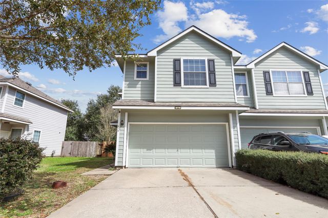 418 Folk Crest Lane, Dickinson, TX 77539
