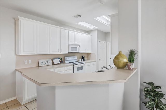 418 Folk Crest Lane, Dickinson, TX 77539