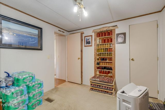 954 Longs Bend Road, Rogersville, TN 37857