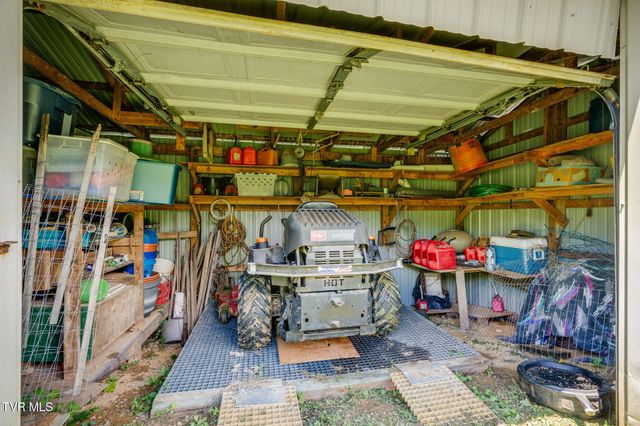 954 Longs Bend Road, Rogersville, TN 37857