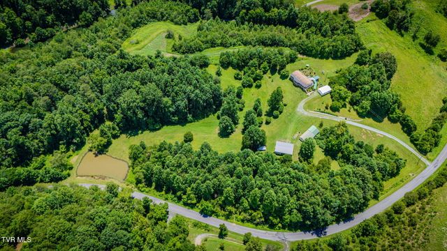 954 Longs Bend Road, Rogersville, TN 37857