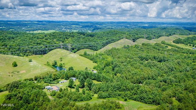 954 Longs Bend Road, Rogersville, TN 37857