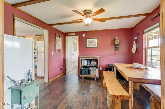 954 Longs Bend Road, Rogersville, TN 37857