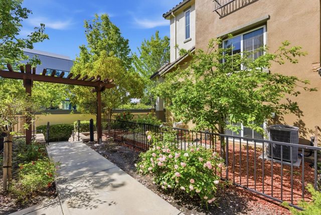 500 San Jorge Terrace, Sunnyvale, CA 94089