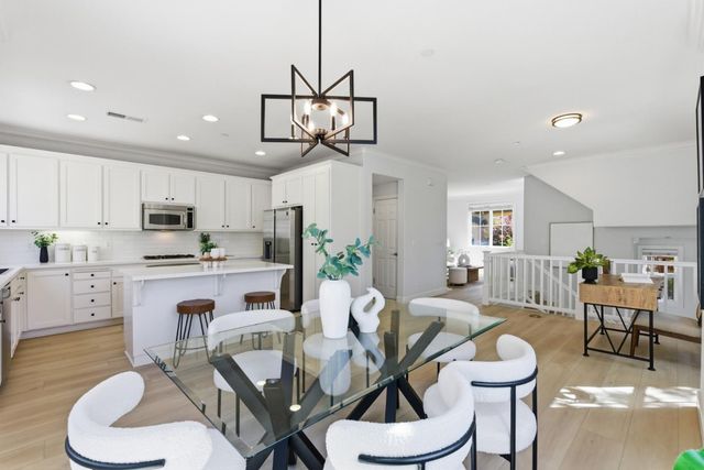 500 San Jorge Terrace, Sunnyvale, CA 94089