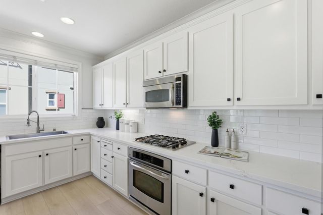 500 San Jorge Terrace, Sunnyvale, CA 94089