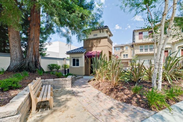 500 San Jorge Terrace, Sunnyvale, CA 94089