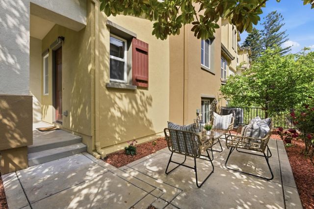 500 San Jorge Terrace, Sunnyvale, CA 94089