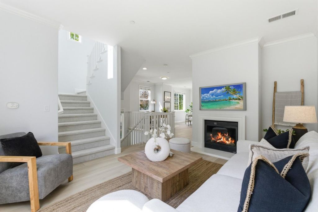 500 San Jorge Terrace, Sunnyvale, CA 94089