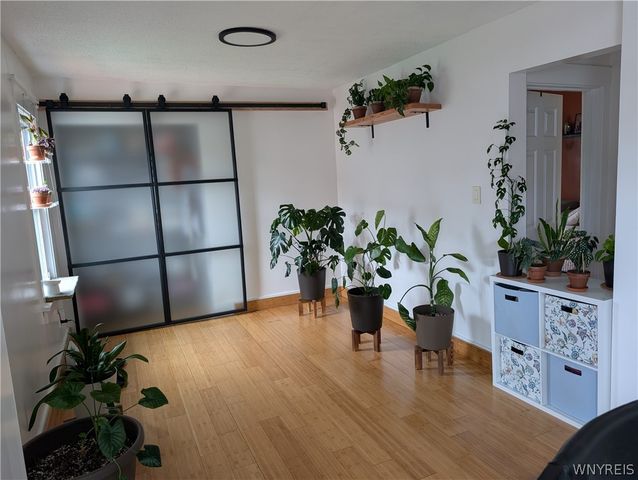 287 Crowley Avenue, Buffalo, NY 14207