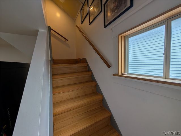 287 Crowley Avenue, Buffalo, NY 14207