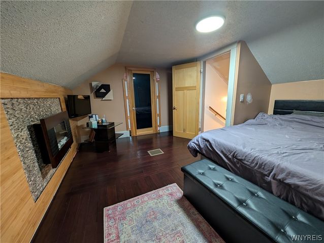 287 Crowley Avenue, Buffalo, NY 14207