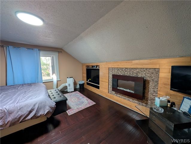 287 Crowley Avenue, Buffalo, NY 14207