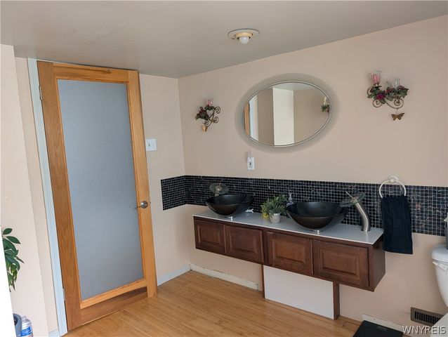287 Crowley Avenue, Buffalo, NY 14207