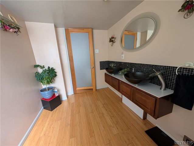 287 Crowley Avenue, Buffalo, NY 14207