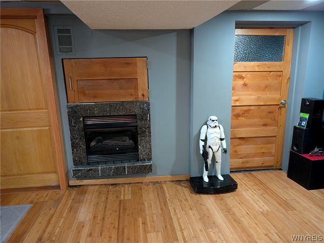 287 Crowley Avenue, Buffalo, NY 14207