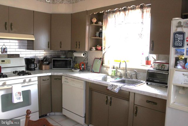 118 VASSAR AVE, Stratford, NJ 08084