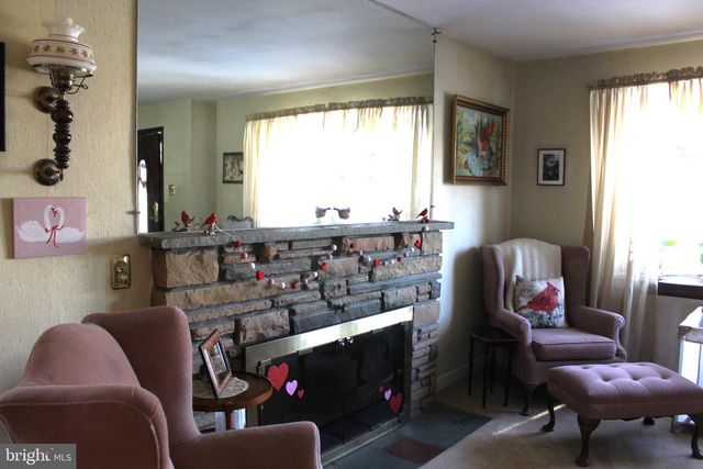 118 VASSAR AVE, Stratford, NJ 08084