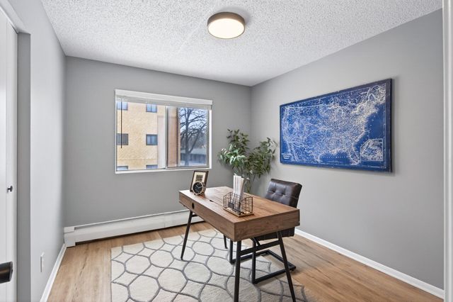 2341 Unity Avenue N, Golden Valley, MN 55422