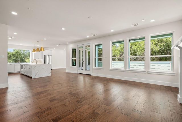 100 Cedar Lane, Seabrook, TX 77586