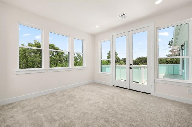 100 Cedar Lane, Seabrook, TX 77586