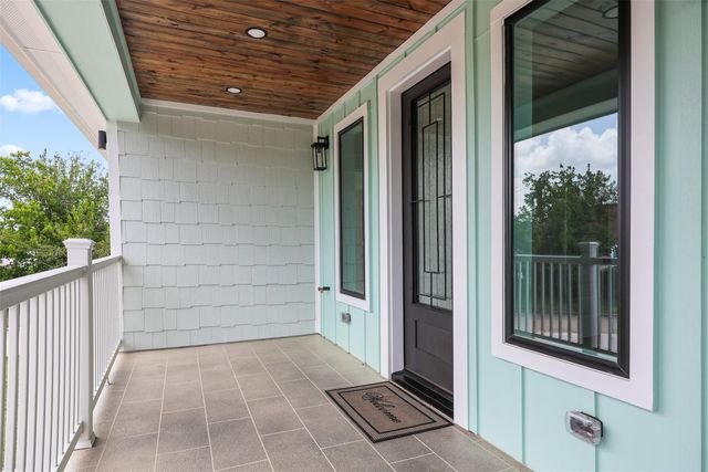 100 Cedar Lane, Seabrook, TX 77586