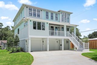 100 Cedar Lane, Seabrook, TX 77586