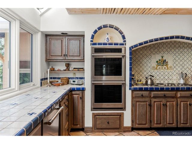 53 Upland Rd, Colorado Springs, CO 80906