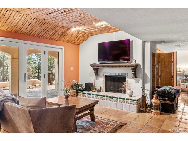 53 Upland Rd, Colorado Springs, CO 80906