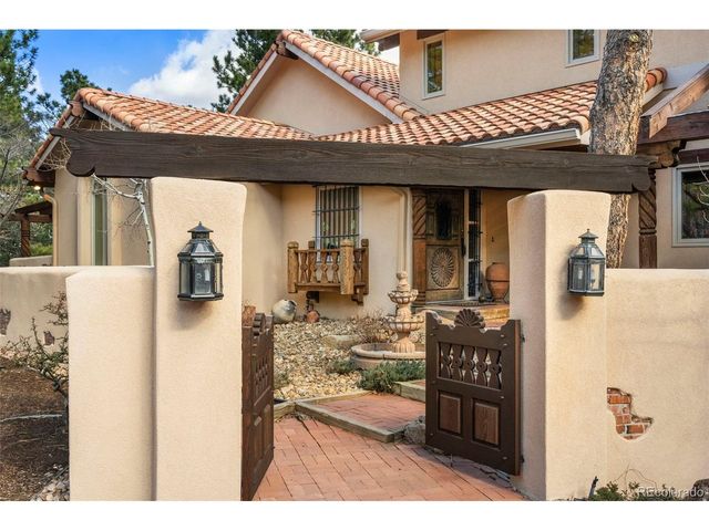 53 Upland Rd, Colorado Springs, CO 80906