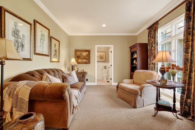 678 Oakland Dr, Sparta, TN 38583