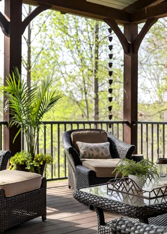678 Oakland Dr, Sparta, TN 38583