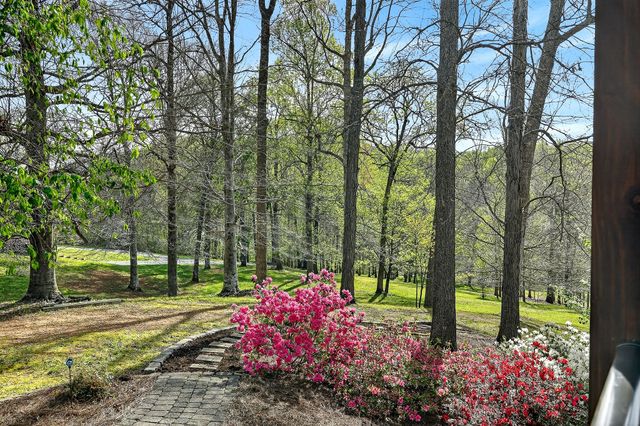 678 Oakland Dr, Sparta, TN 38583